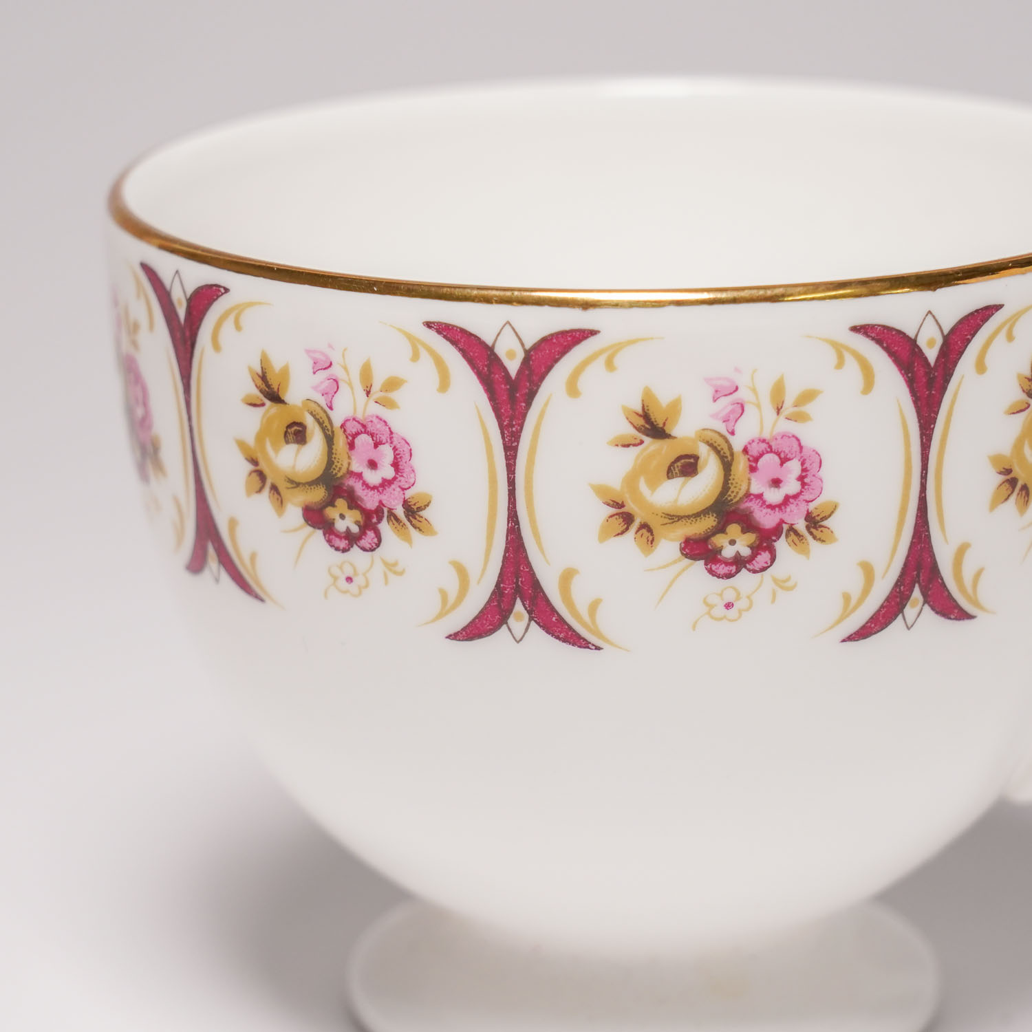 イギリス 1960年代 磁器 CROWN STAFFORDSHIRE クラウン